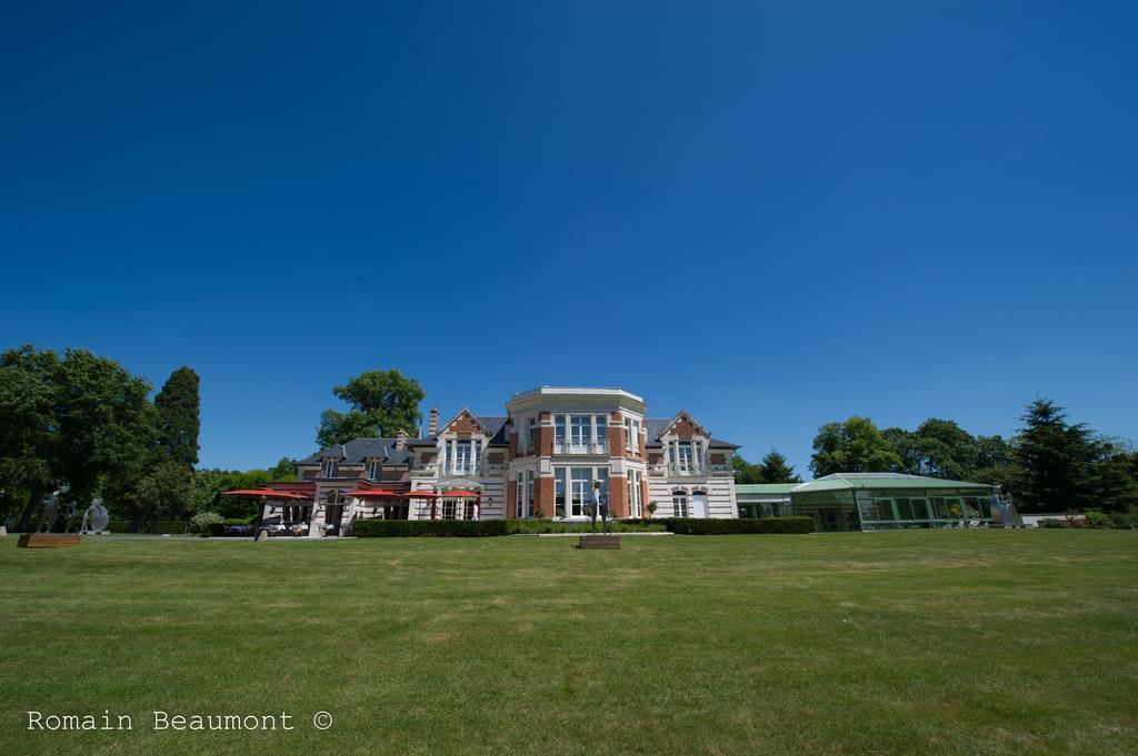 Le Domaine Des Roches, Hotel & Spa Briare Exterior photo